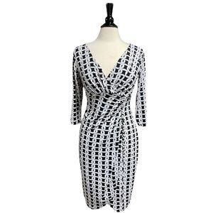 London Times Black & White Faux Wrap 3/4 Sleeve Sheath Dress Size 4 NWOT
